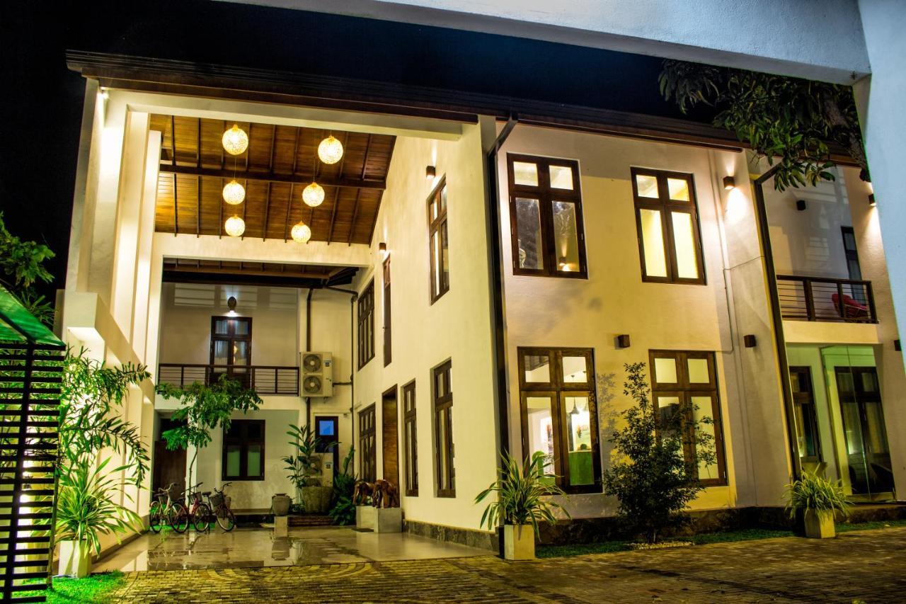Hotel Bella Vista Анурадхапура Екстер'єр фото